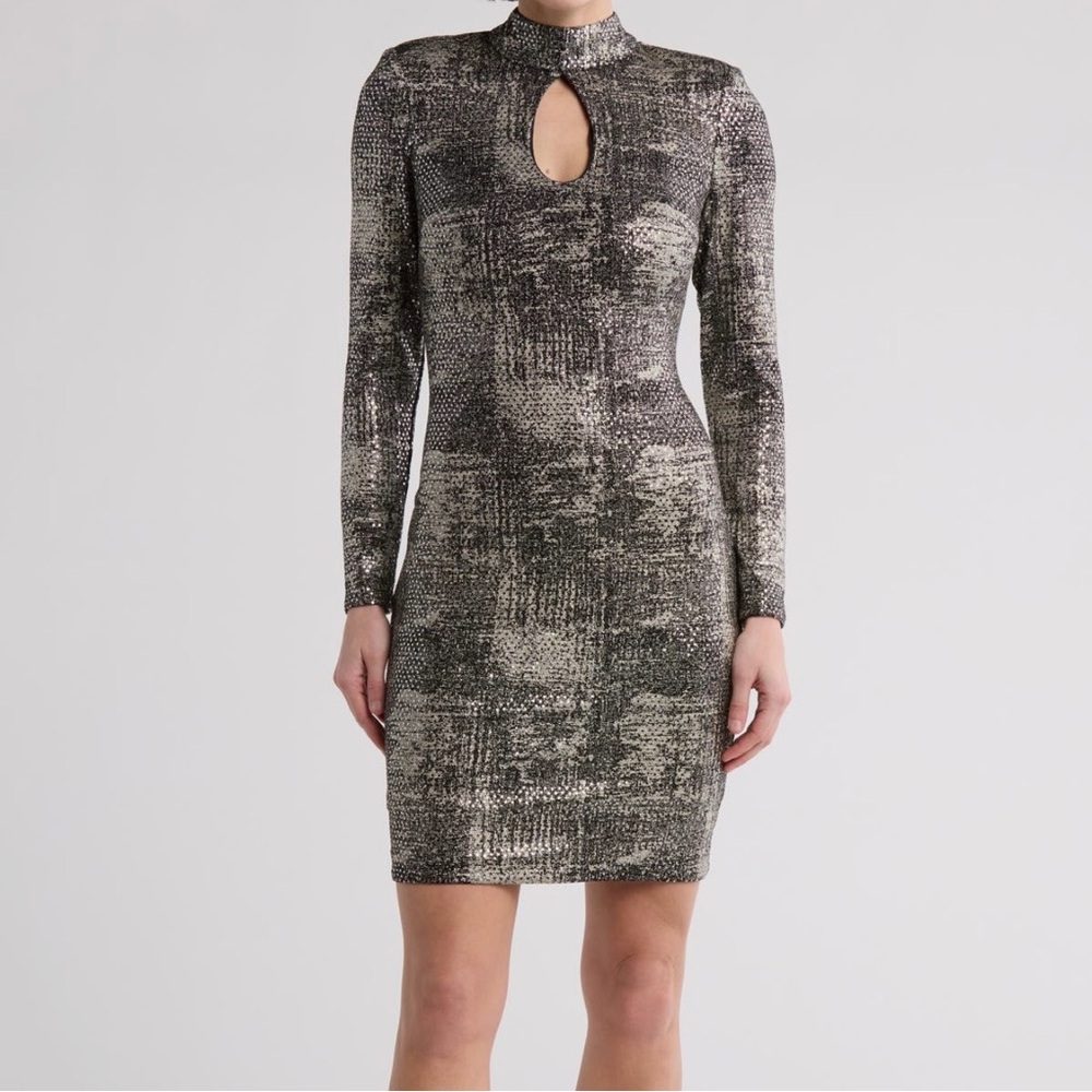 Vince Camuto Metallic Long Sleeve‎ Cocktail Dress. Black/Gold. NWT. Size 6